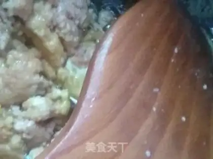 Make Scrambling sauce. Noodles step 6
