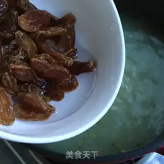 Make raisin green bean congee step 8
