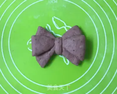 Make Flaming Dragon Cream Butterfly Creaming Bread step 14