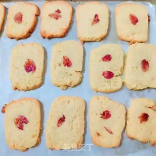 Make Rose cookies step 6