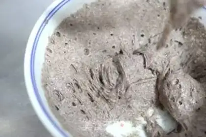 Make ♪ Polish black barley cream toast ♪ step 1