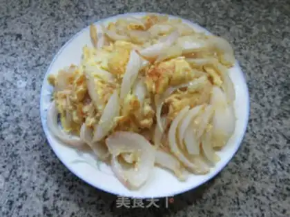 Make Onion-egg burrito step 7