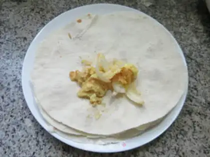 Make Onion-egg burrito step 8