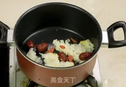 Make Silver-tree soup step 2