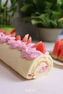 Make Watermelon cake rolls step 17