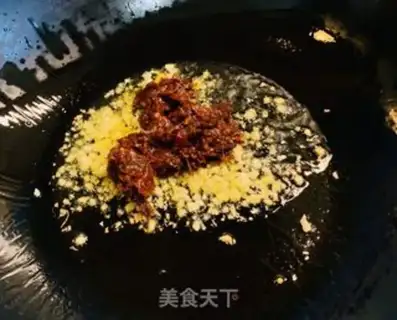 Make Beef rose buns step 34