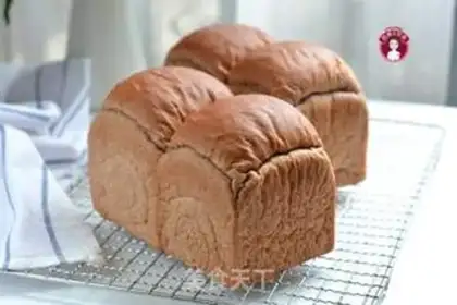 Make Flamingo cake roll step 12