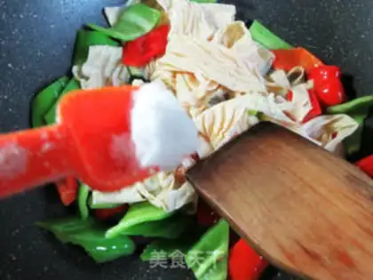 Make Twin pepper fried protein step 4