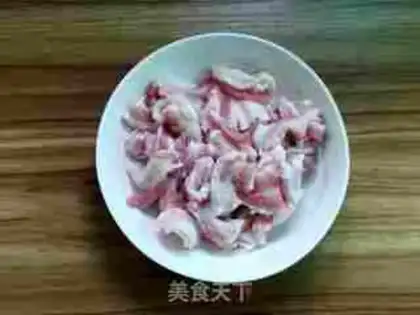 Make Hot cabbage makes meat step 1