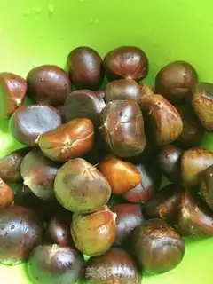 Make Fried chestnuts step 0