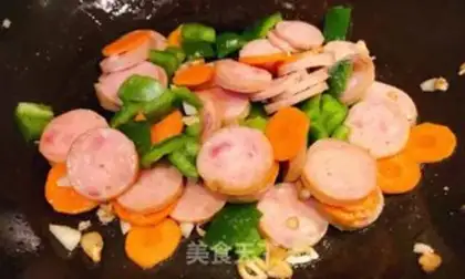 Make Pepper carrots and sausages step 8