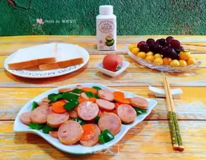 Make Pepper carrots and sausages step 14
