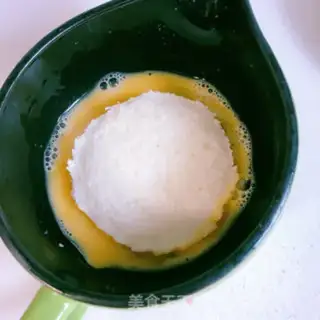 Make Autumn eggburger step 9