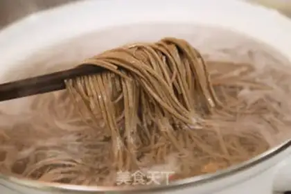 Make Spicy noodle step 0