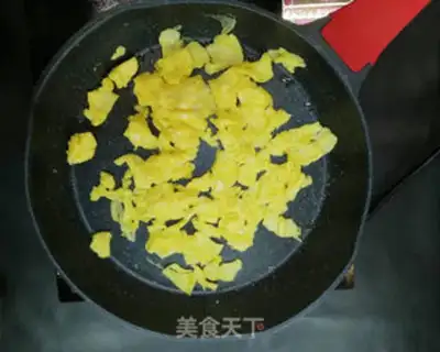 Make Ham and egg fried rice step 2