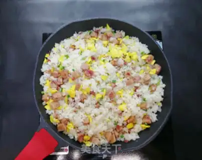 Make Ham and egg fried rice step 4