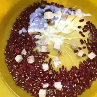 Make Red soy pigeon step 2