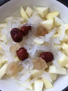 Make Peach stewed swallow nest step 7
