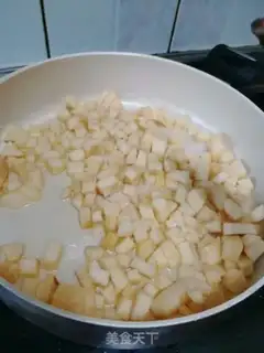 Make Burning a leather apple pie step 2