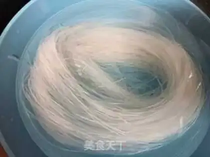 Make Quick-frying spinach fans step 0