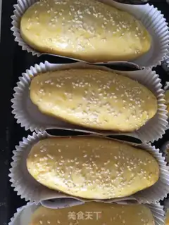 Make Eggs with light cream and bread step 7