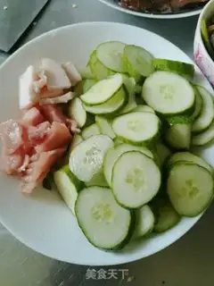Make cucumber chops step 0