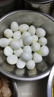 Make Tomatoes, burrito eggs step 0