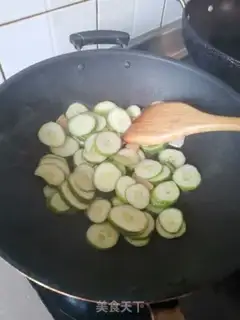 Make cucumber chops step 4