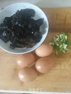 Make Mocked eggs step 0
