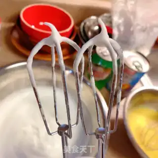 Make Peach birthday cake step 4