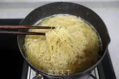 Make Noodles for lunch step 3