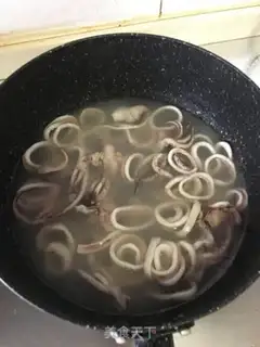 Make Black pepper squid step 2