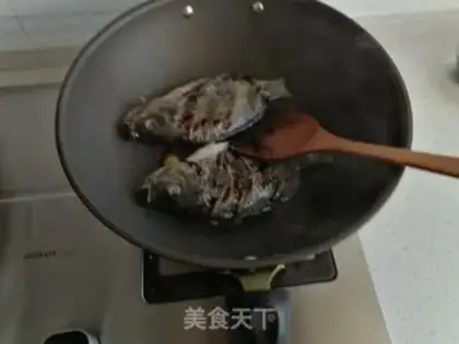 Make Red burning of saltfish step 3