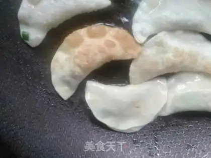 Make Plumbing dumplings step 11