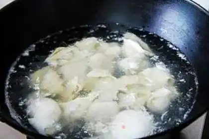 Make Hot soup step 3