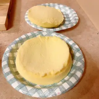 Make Peach birthday cake step 13