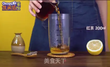 Make Lemon tea step 3