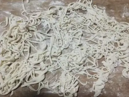 Make Shrimp noodles step 5