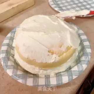 Make Peach birthday cake step 15