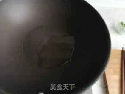 Make Three fresh fried rice step 1