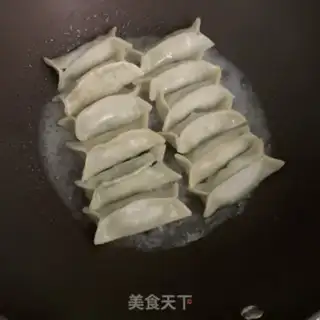 Make Cream pan sticker step 8