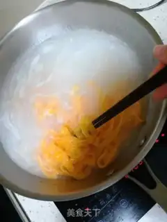 Make Carrot noodles step 6