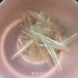 Make Spicy cabbage and pellets step 1
