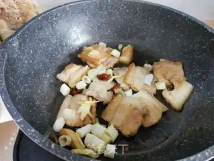 Make Five-flower stew step 5