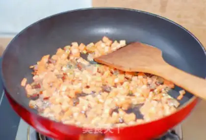 Make Egg bun step 2