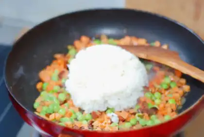 Make Egg bun step 3