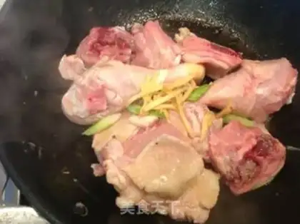Make A radish chicken leg step 3