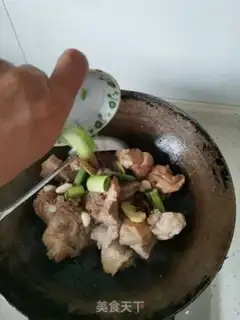 Make Red dry bean horn ribs step 5