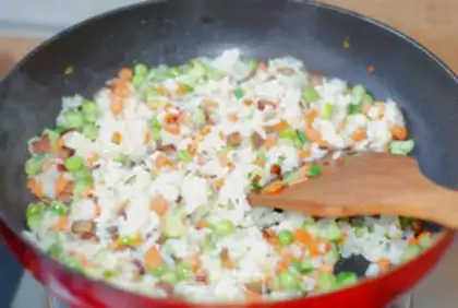 Make Egg bun step 5