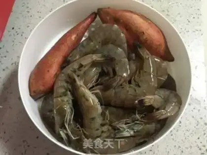 Make Microwave shrimp step 1